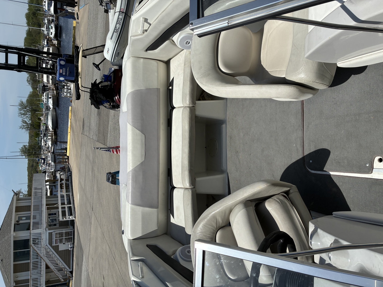 20ft Larson Yacht For Sale