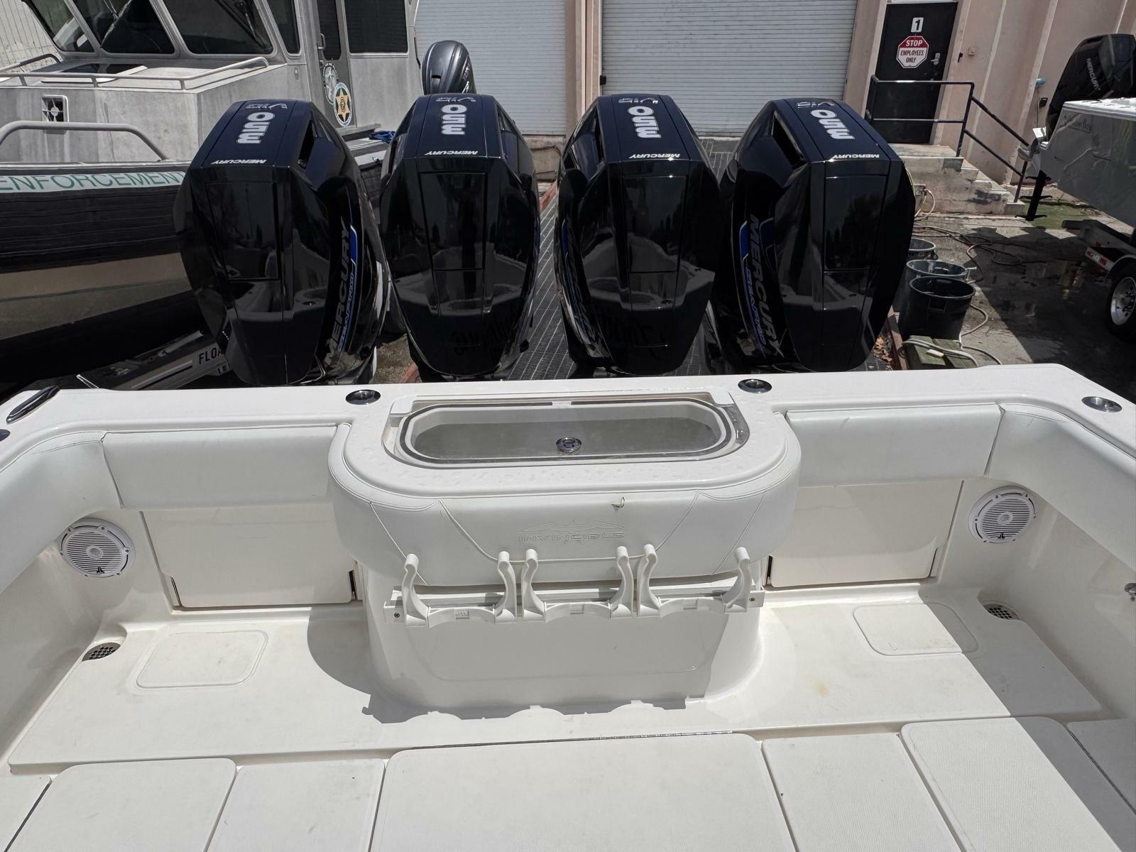 2019 Invincible 42 Open