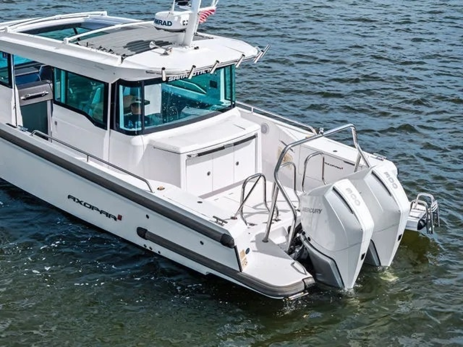 2022 Axopar 37 XC CROSS CABIN