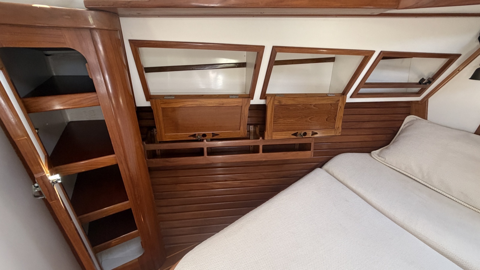 Sea Amor 40ft Cabo Rico Yacht For Sale