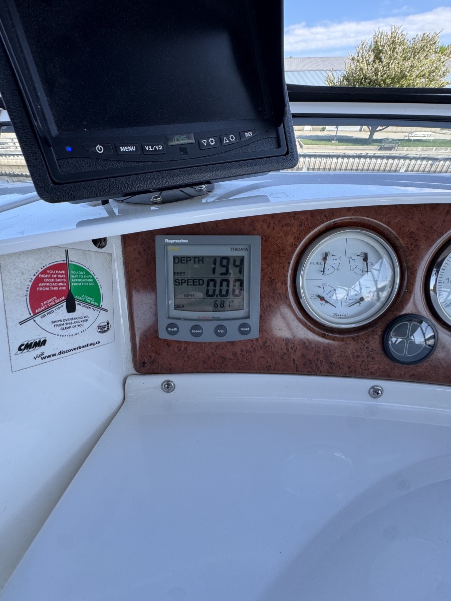 2002 Silverton 39 Motor Yacht