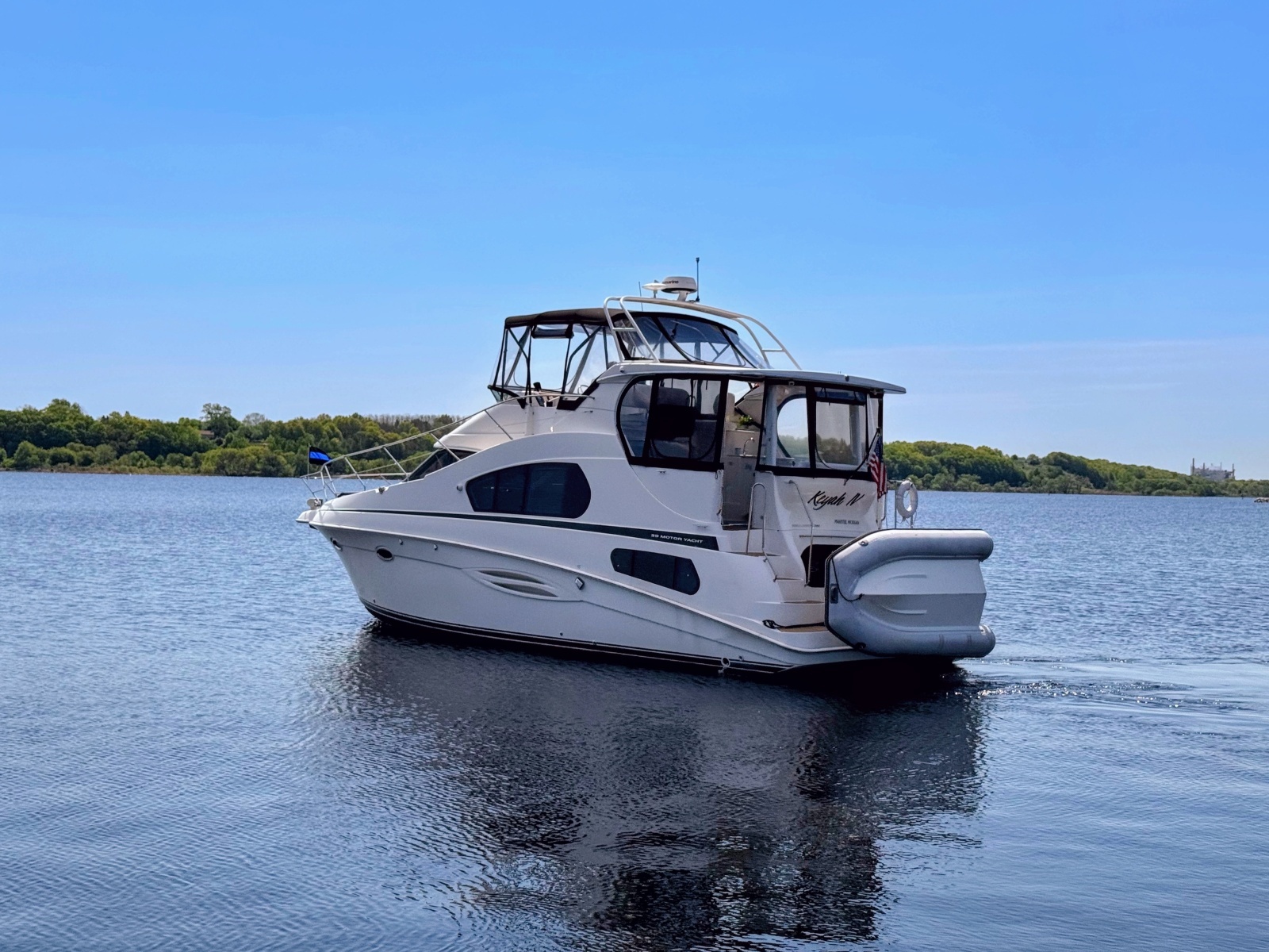2002 Silverton 39 Motor Yacht