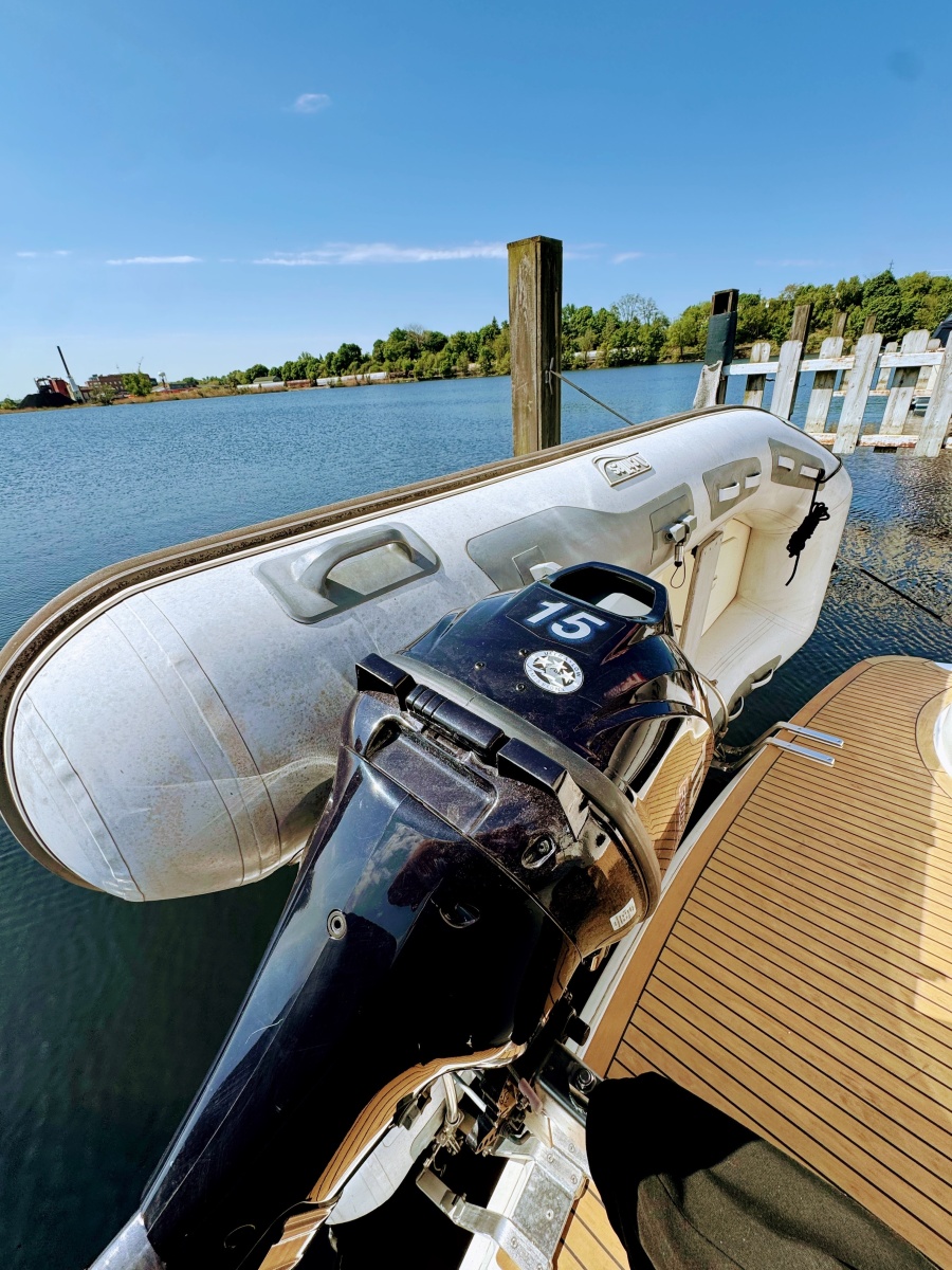 2002 Silverton 39 Motor Yacht