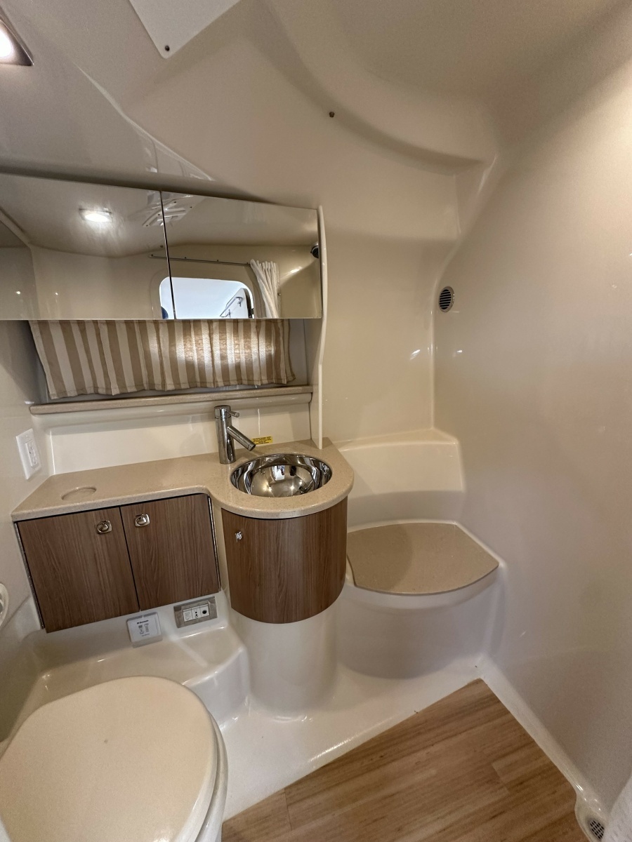 HOW DEE 40ft Formula Yacht For Sale
