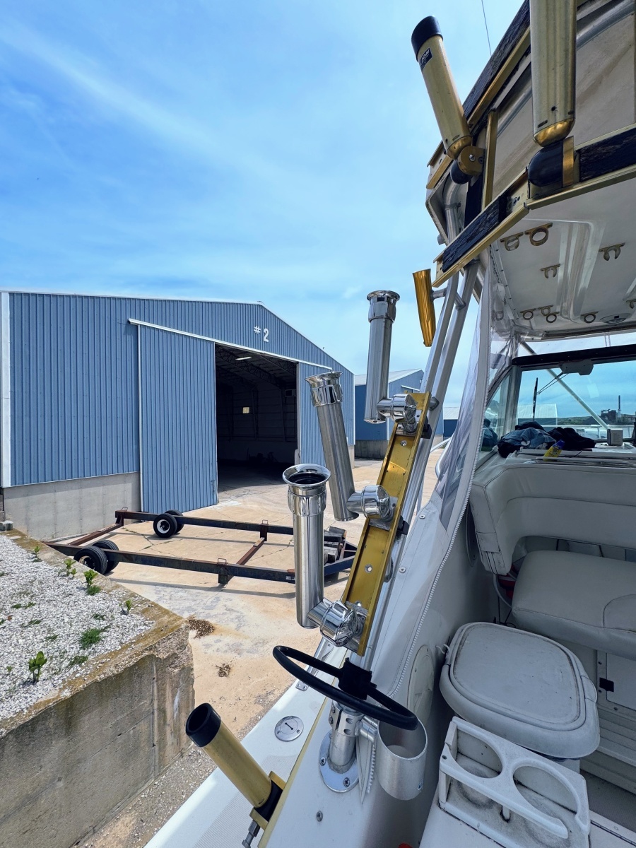 Class Act  33ft Pursuit Yacht For Sale