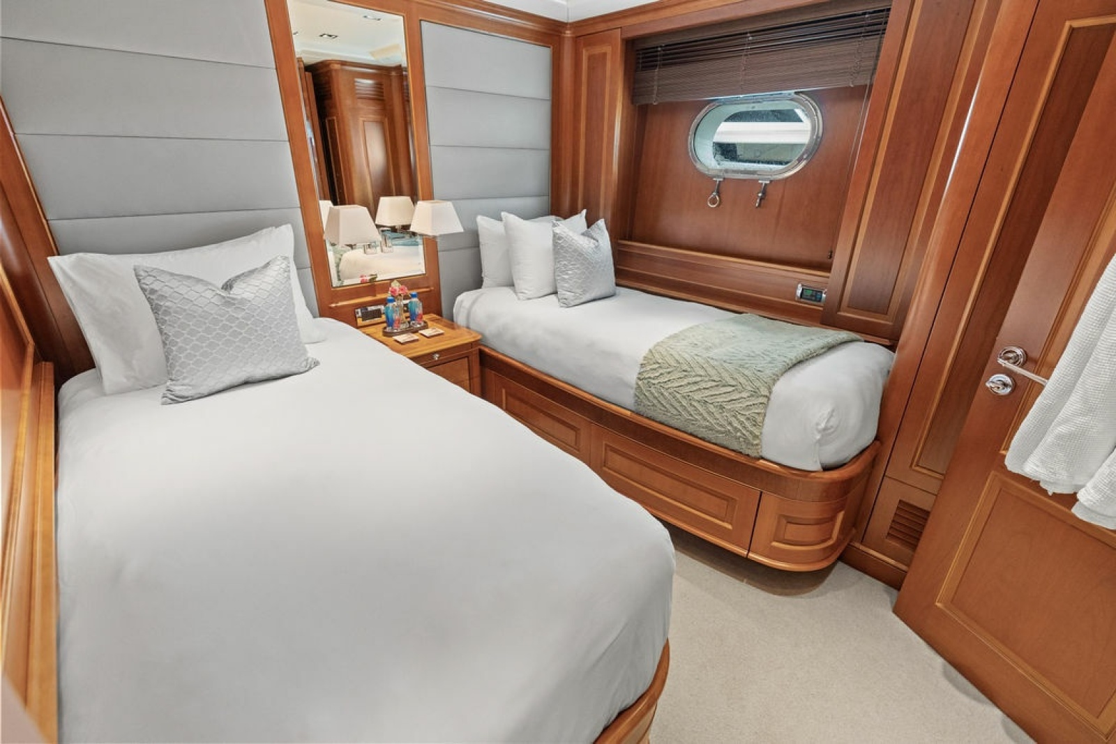 2008 Benetti 121 Classic