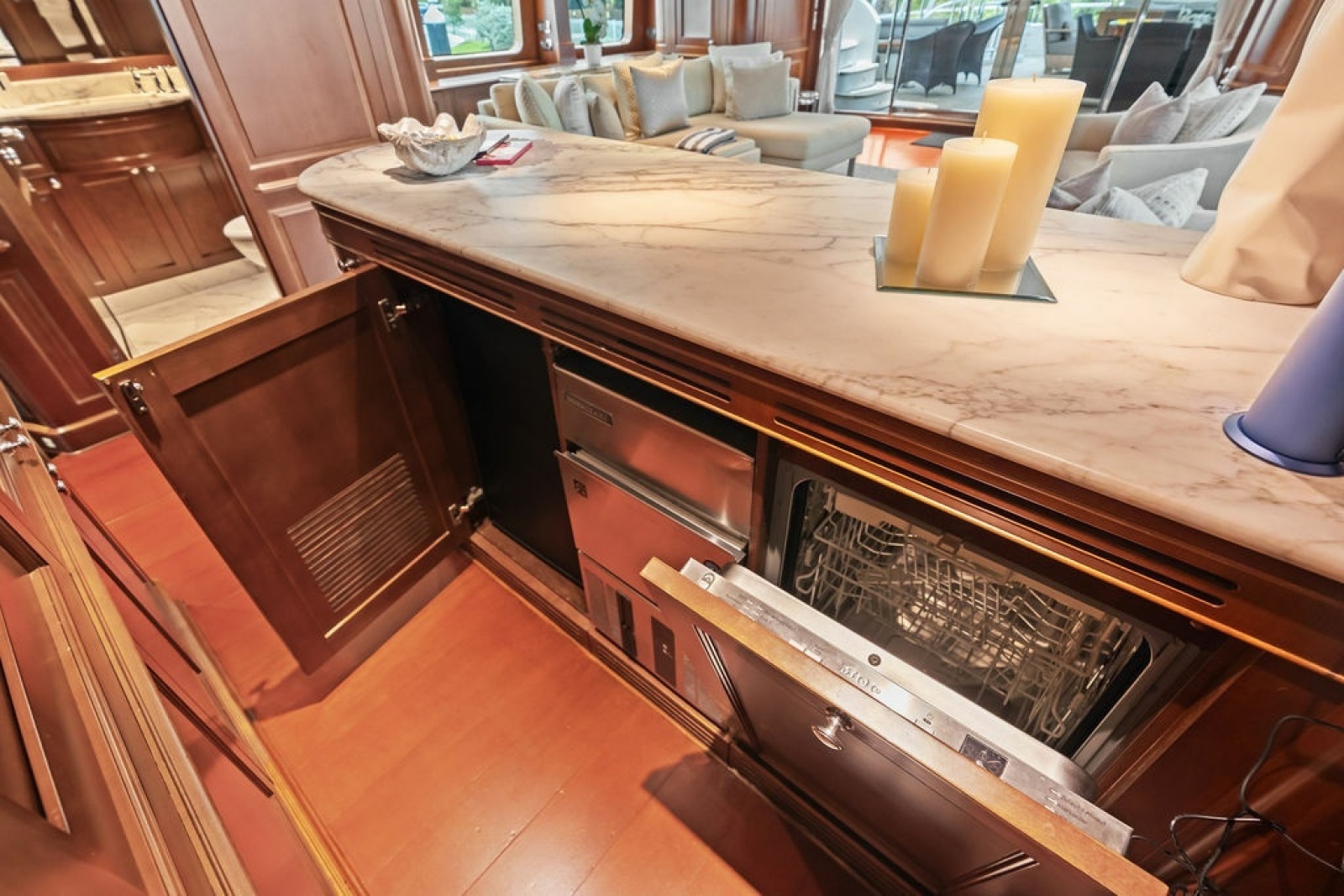 ARTHUR S WAY 121ft Benetti Yacht For Sale