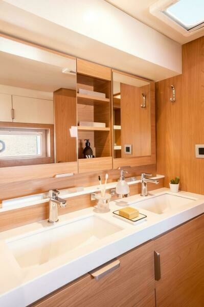 Bali 4.2 Owners Vanity