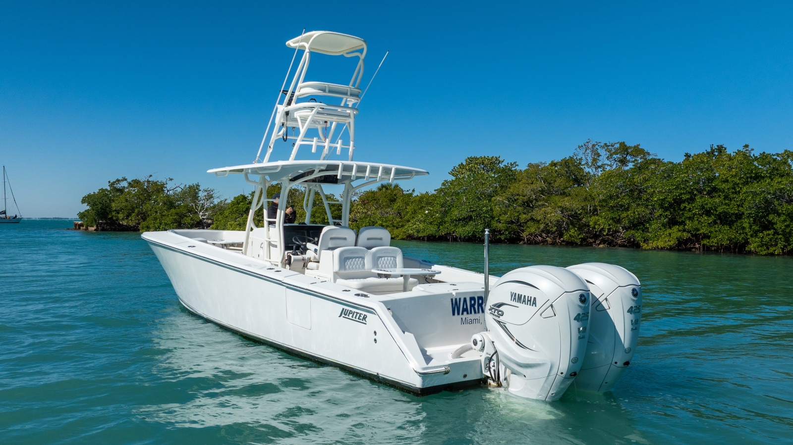 2019 Jupiter 38 HFS