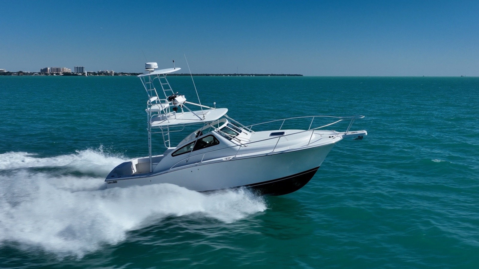32ft Luhrs Yacht For Sale