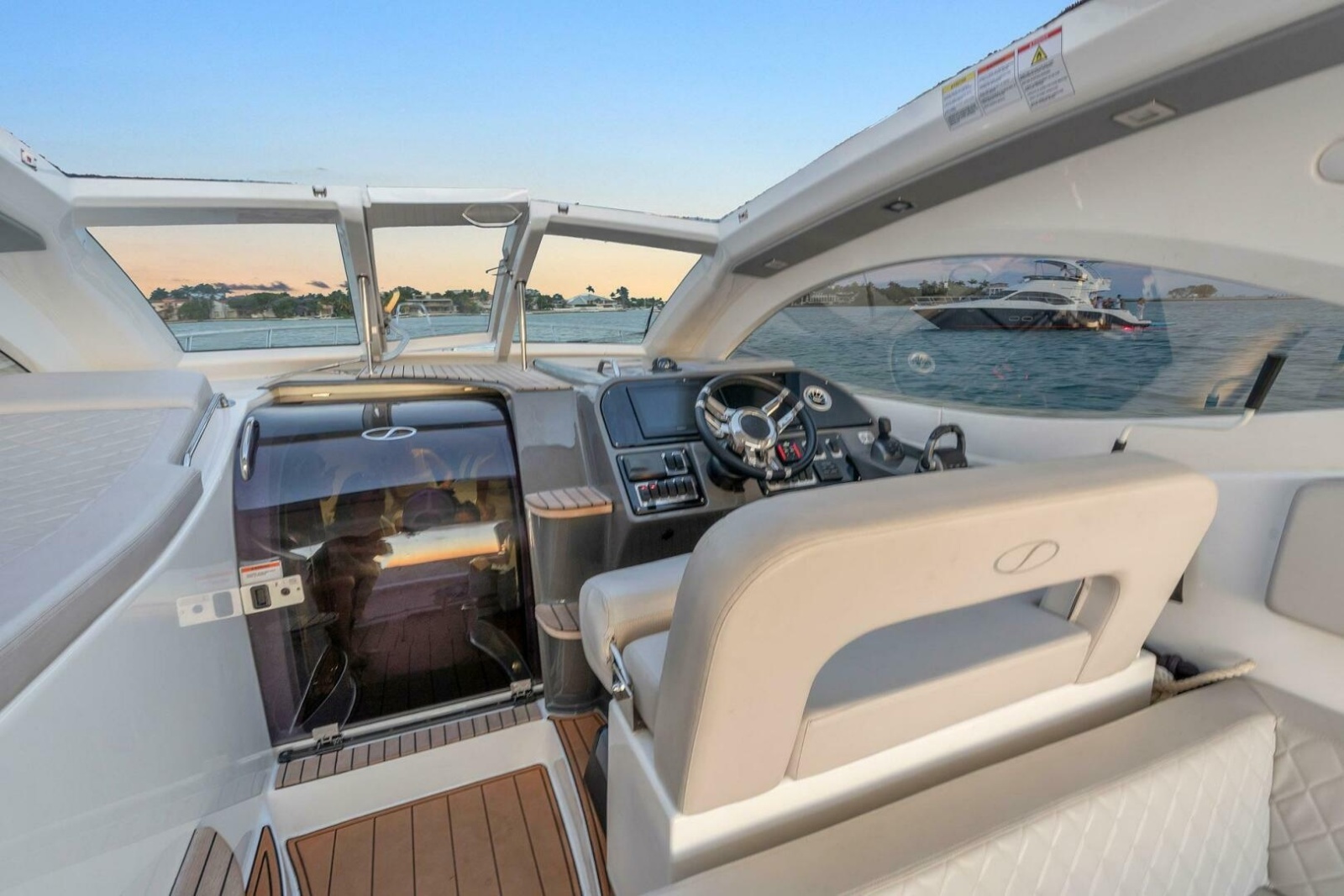Dream Big 38ft Schaefer Yacht For Sale