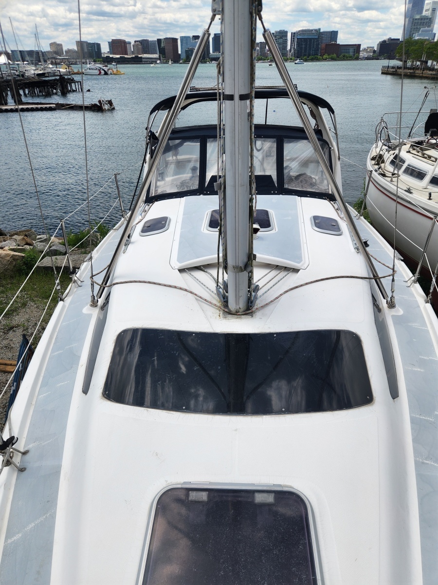 34ft Hunter Yacht For Sale