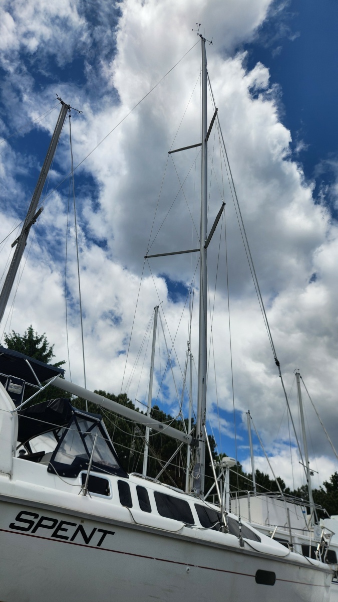 34ft Hunter Yacht For Sale