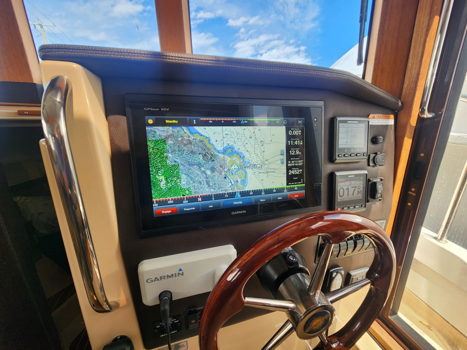 2019 Ranger Tugs R-31 CB