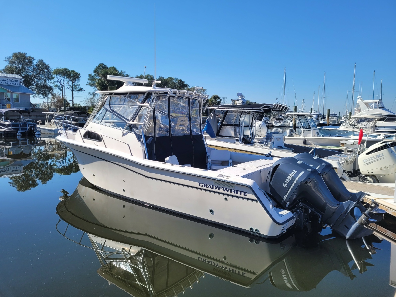 30ft Grady White Yacht For Sale