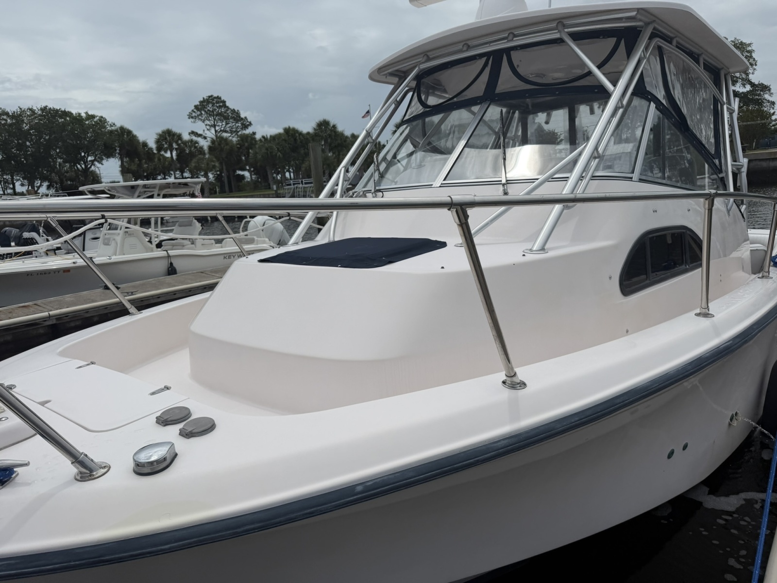 30ft Grady White Yacht For Sale