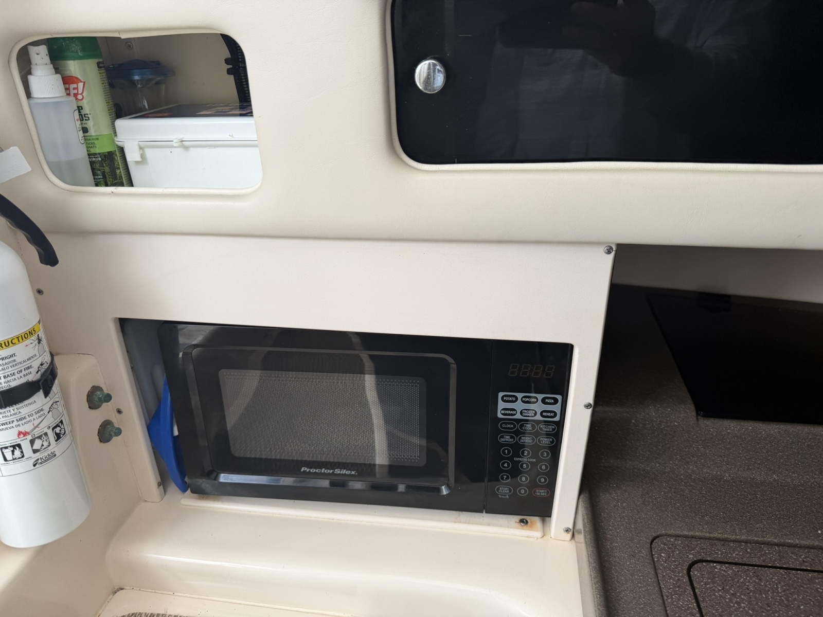 30ft Grady White Yacht For Sale