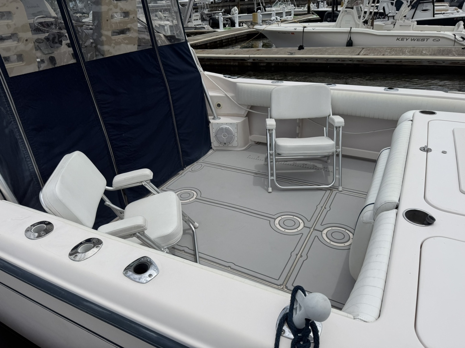 30ft Grady White Yacht For Sale