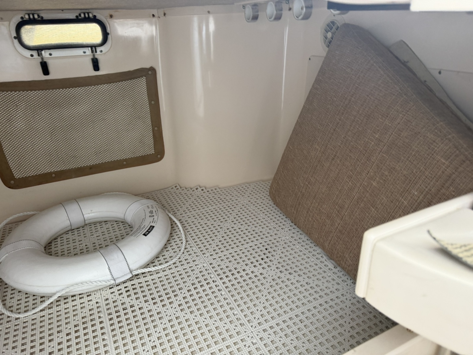 30ft Grady White Yacht For Sale