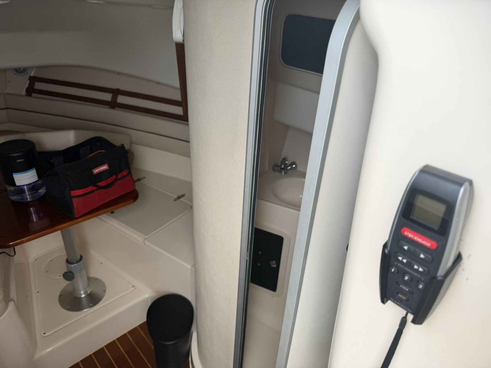 30ft Grady White Yacht For Sale