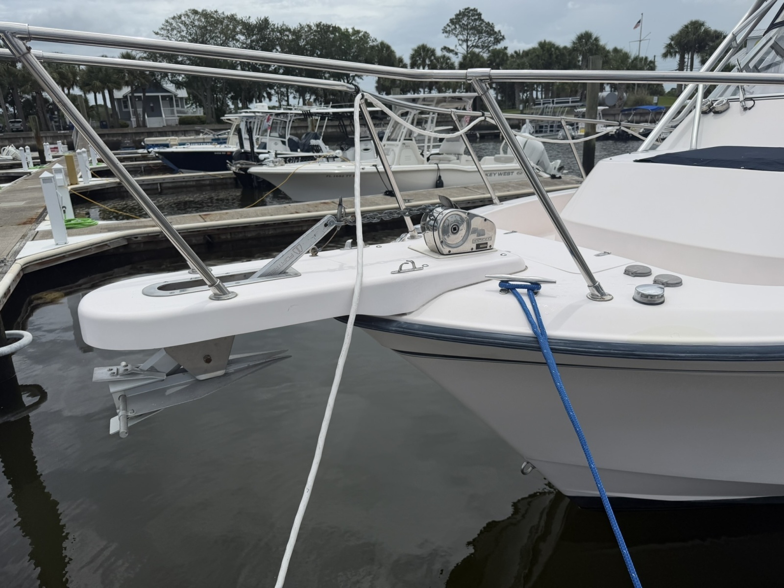 30ft Grady White Yacht For Sale