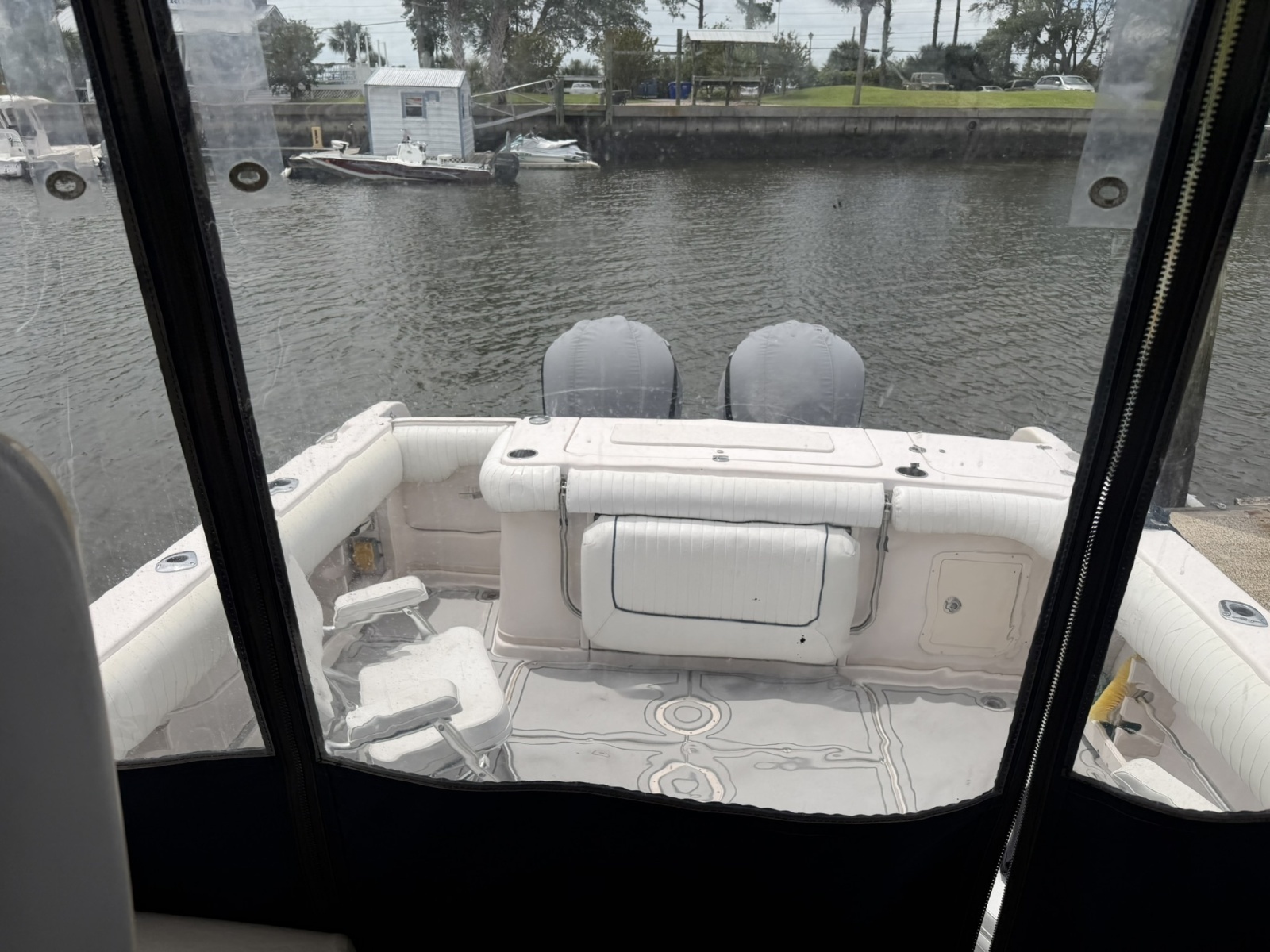 30ft Grady White Yacht For Sale