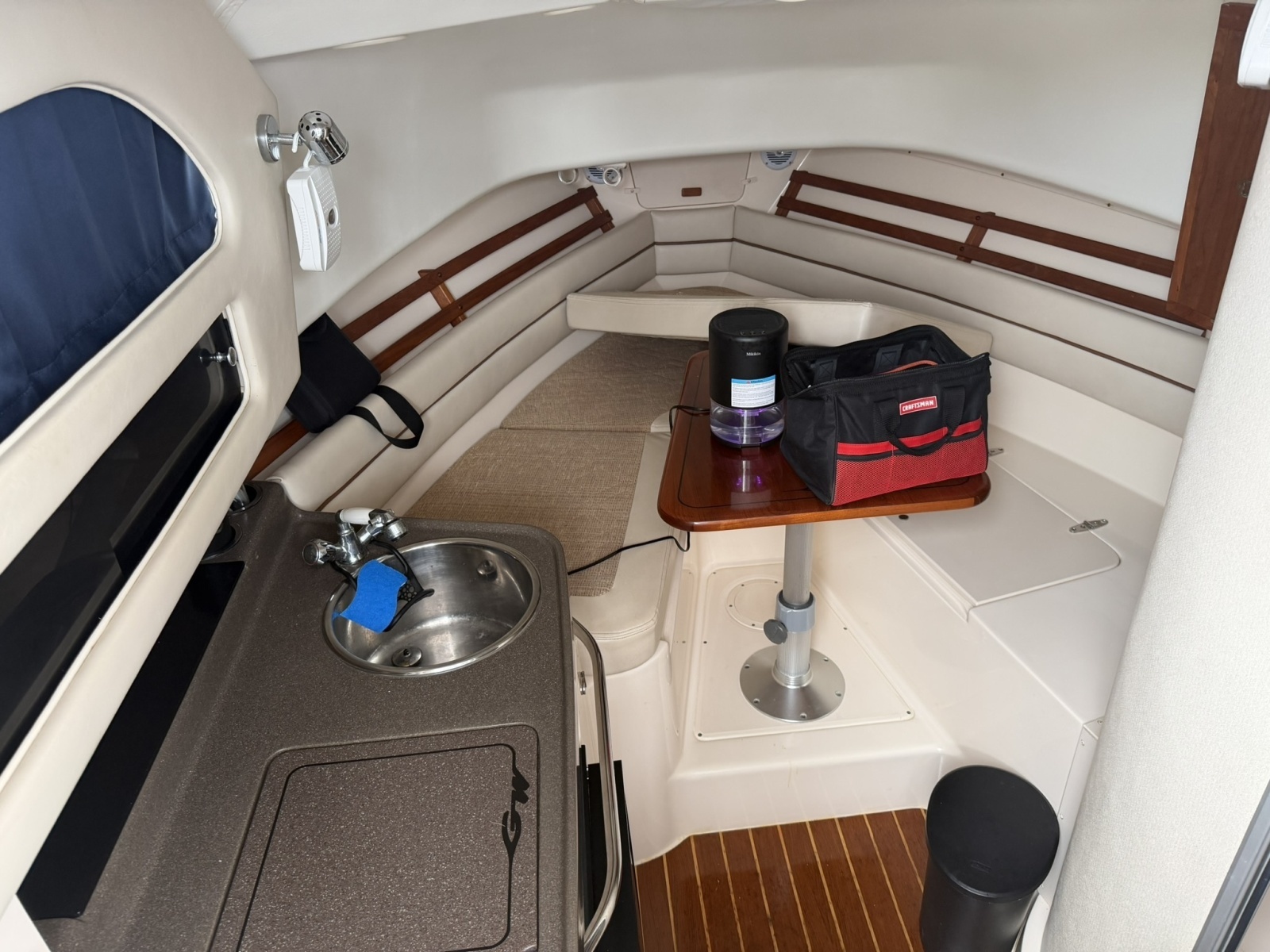 30ft Grady White Yacht For Sale