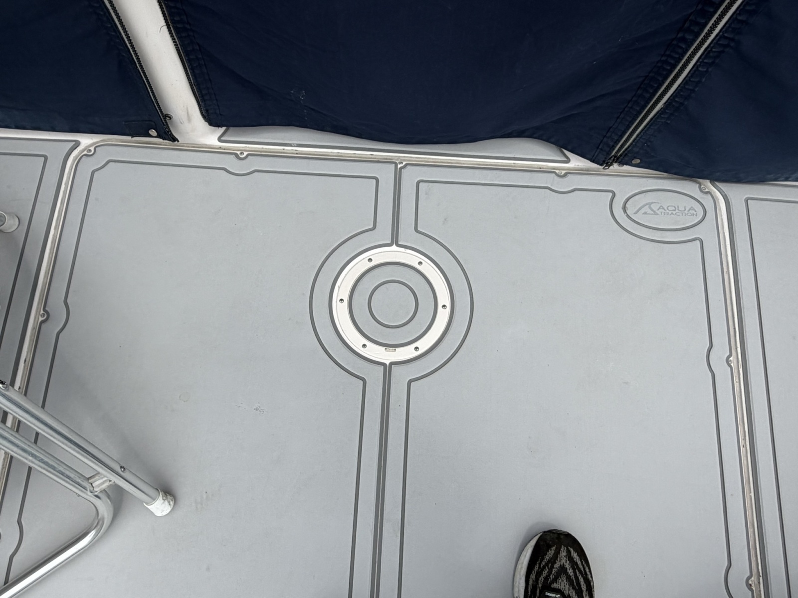 30ft Grady White Yacht For Sale