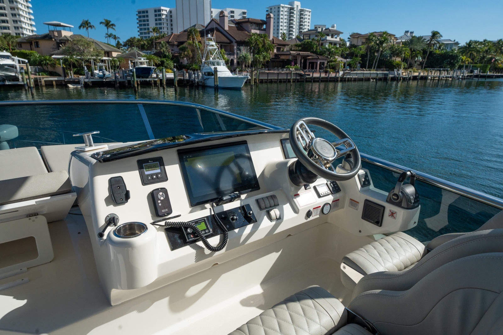 Holy Moly 50ft Absolute Yacht For Sale