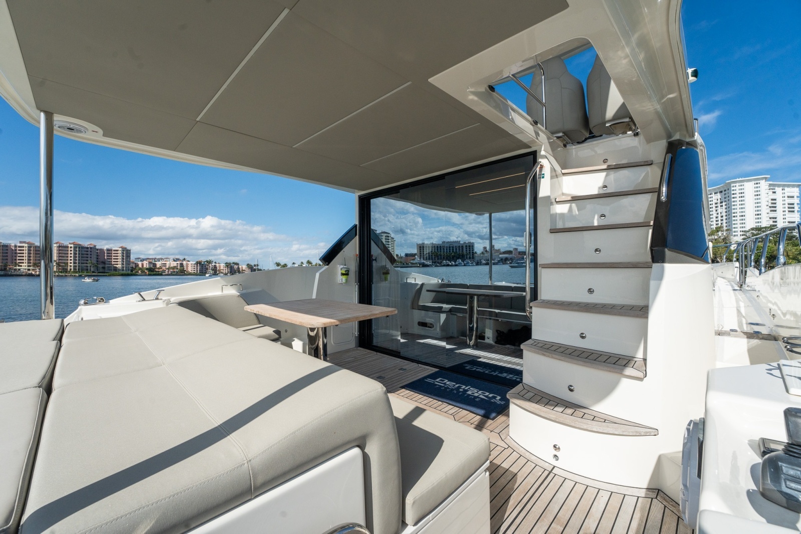 Holy Moly 50ft Absolute Yacht For Sale
