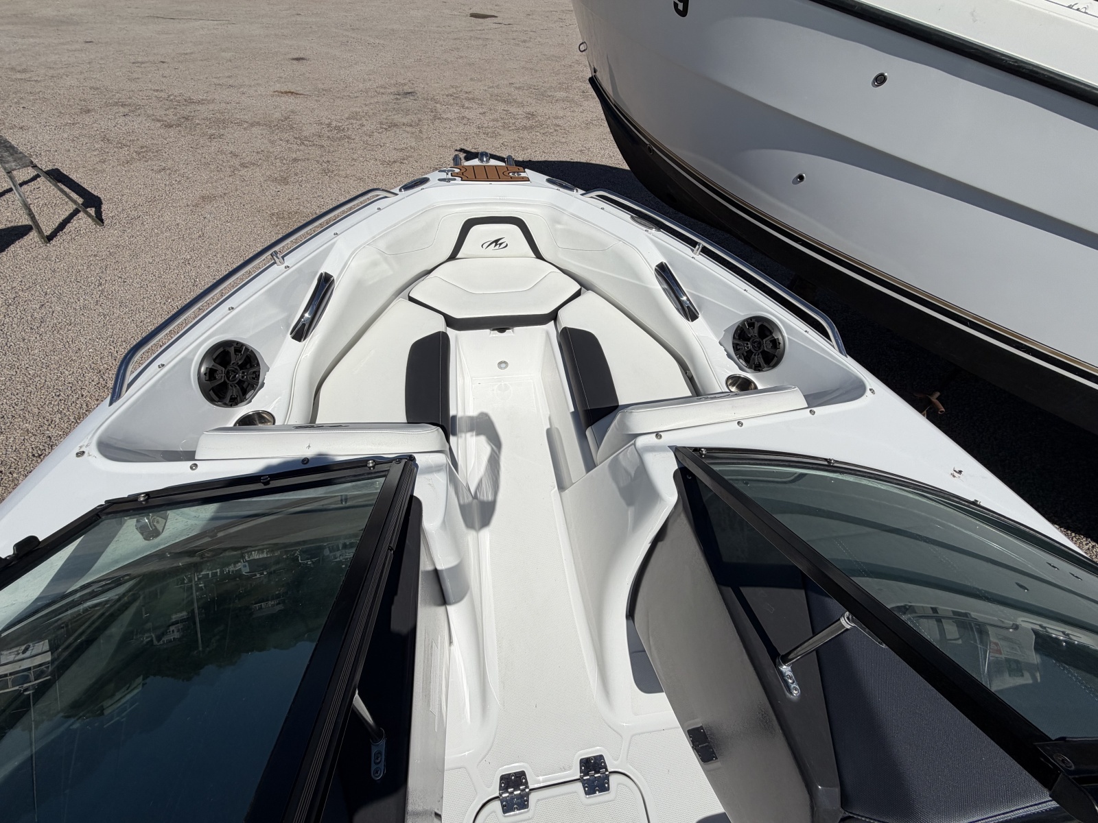 2018 Monterey 204 FS