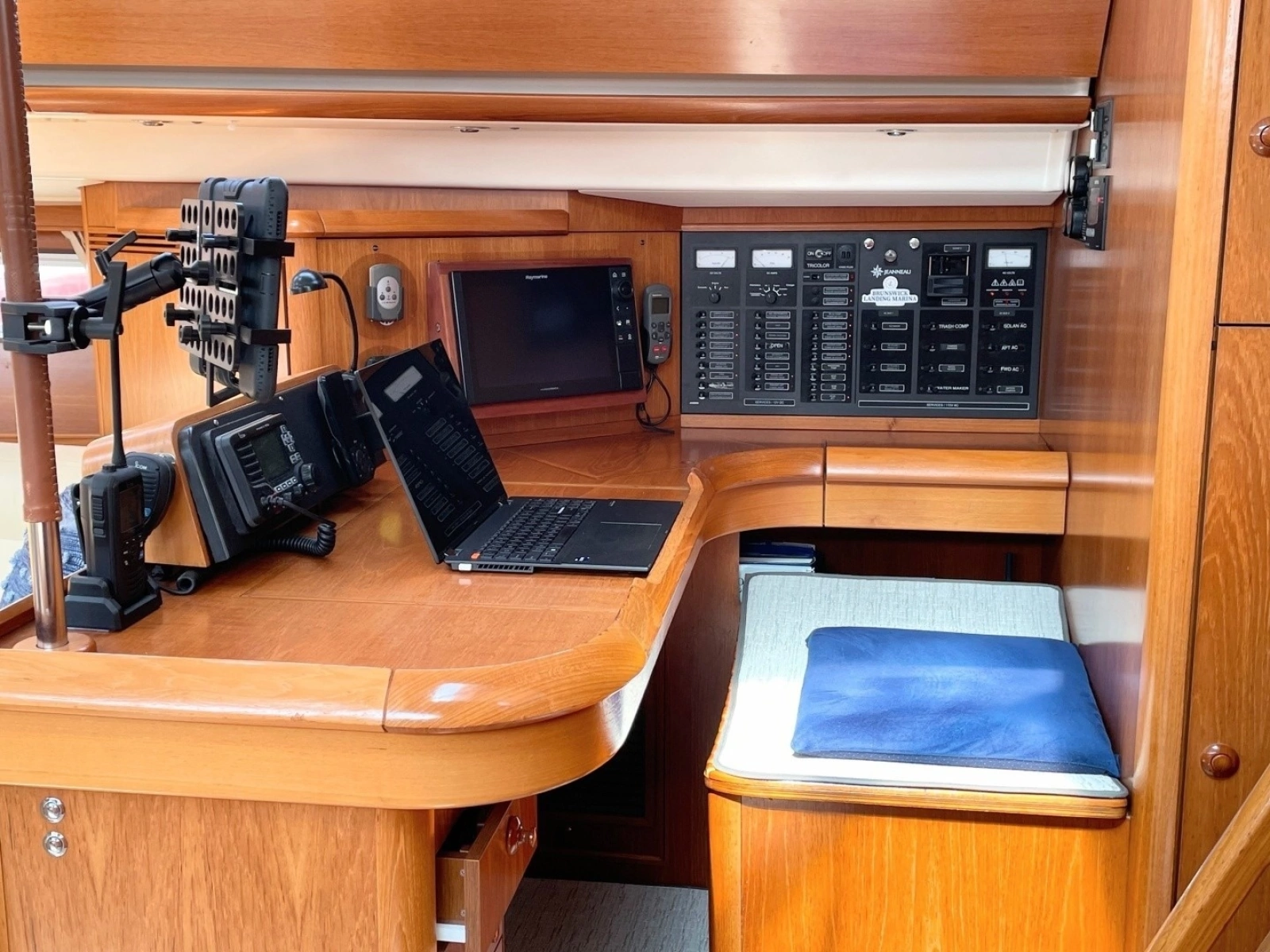 2007 Jeanneau Sun Odyssey 54 DS