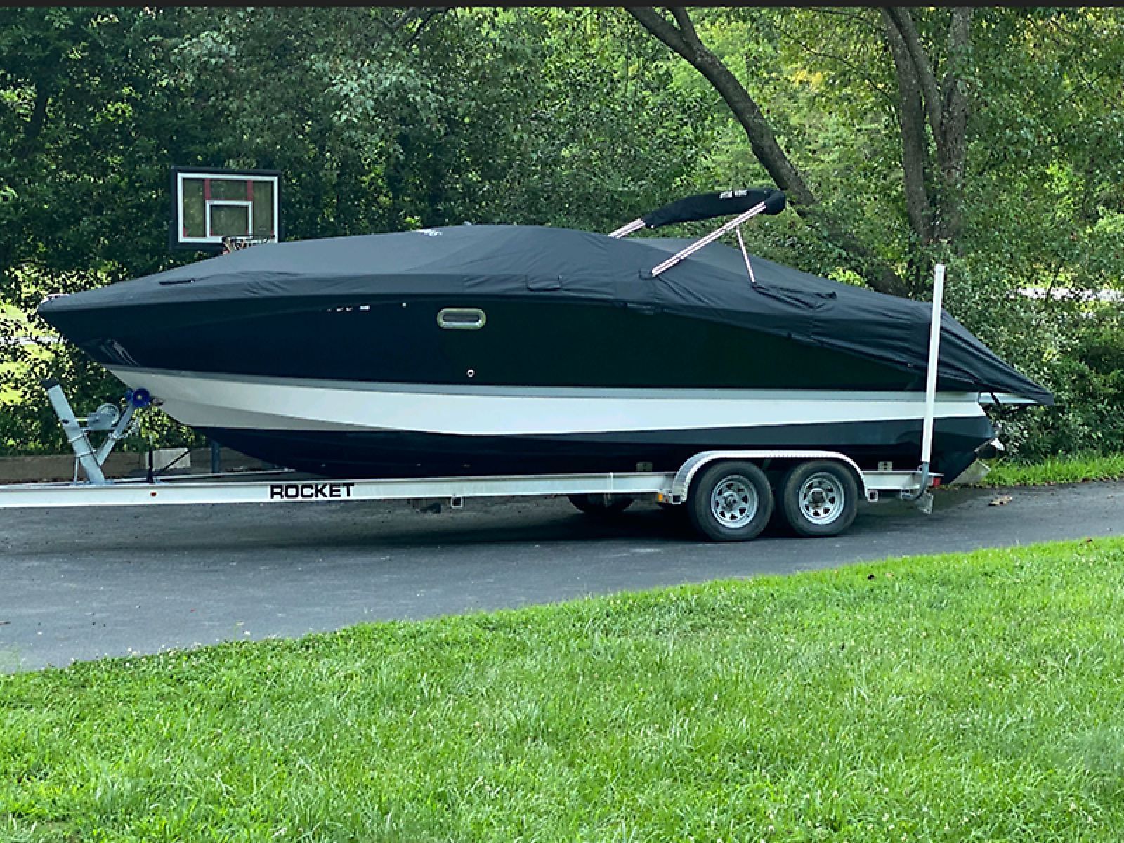 26ft Four Winns Yacht For Sale