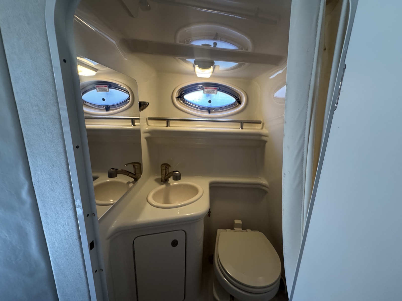 2008 Sea Ray Sundancer 260