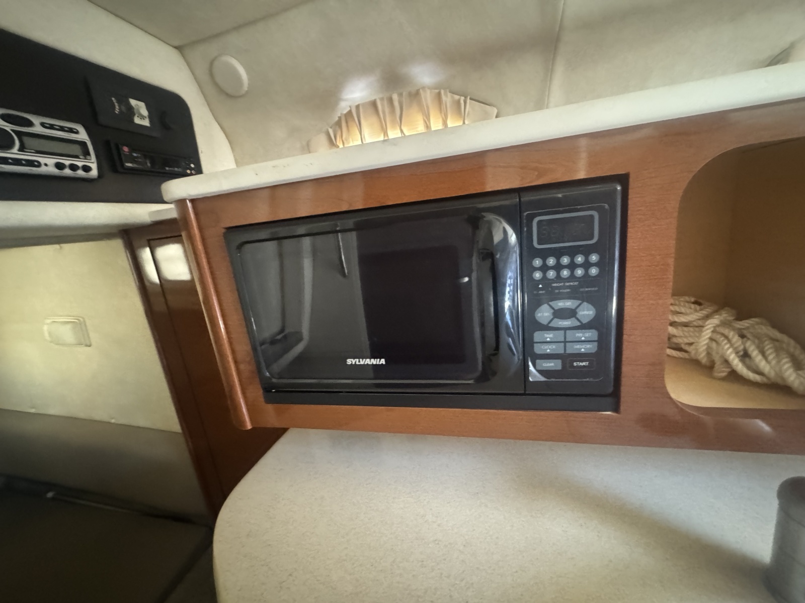 2008 Sea Ray Sundancer 260