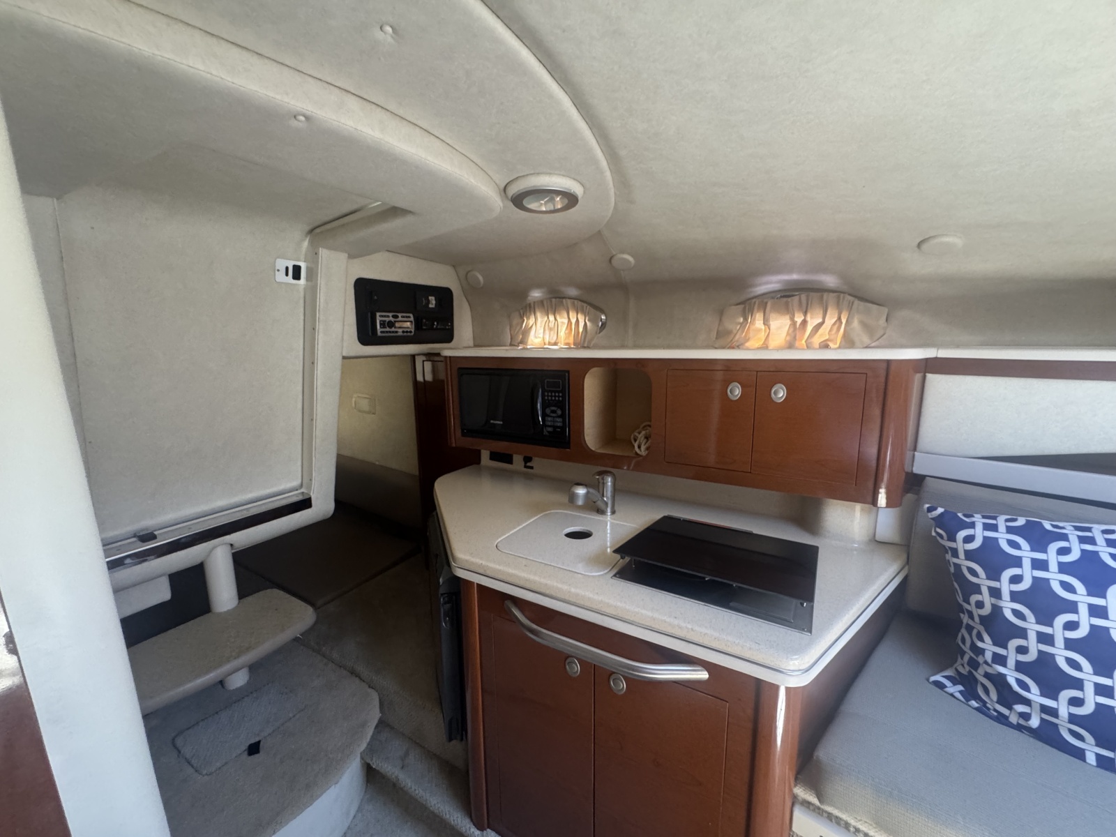 2008 Sea Ray Sundancer 260