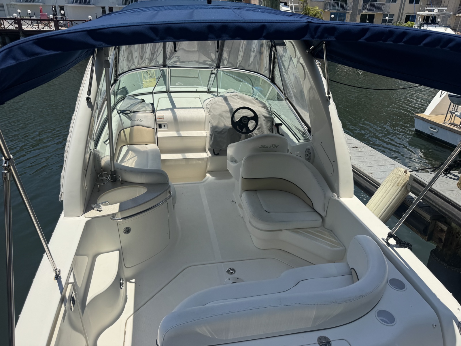 2008 Sea Ray Sundancer 260