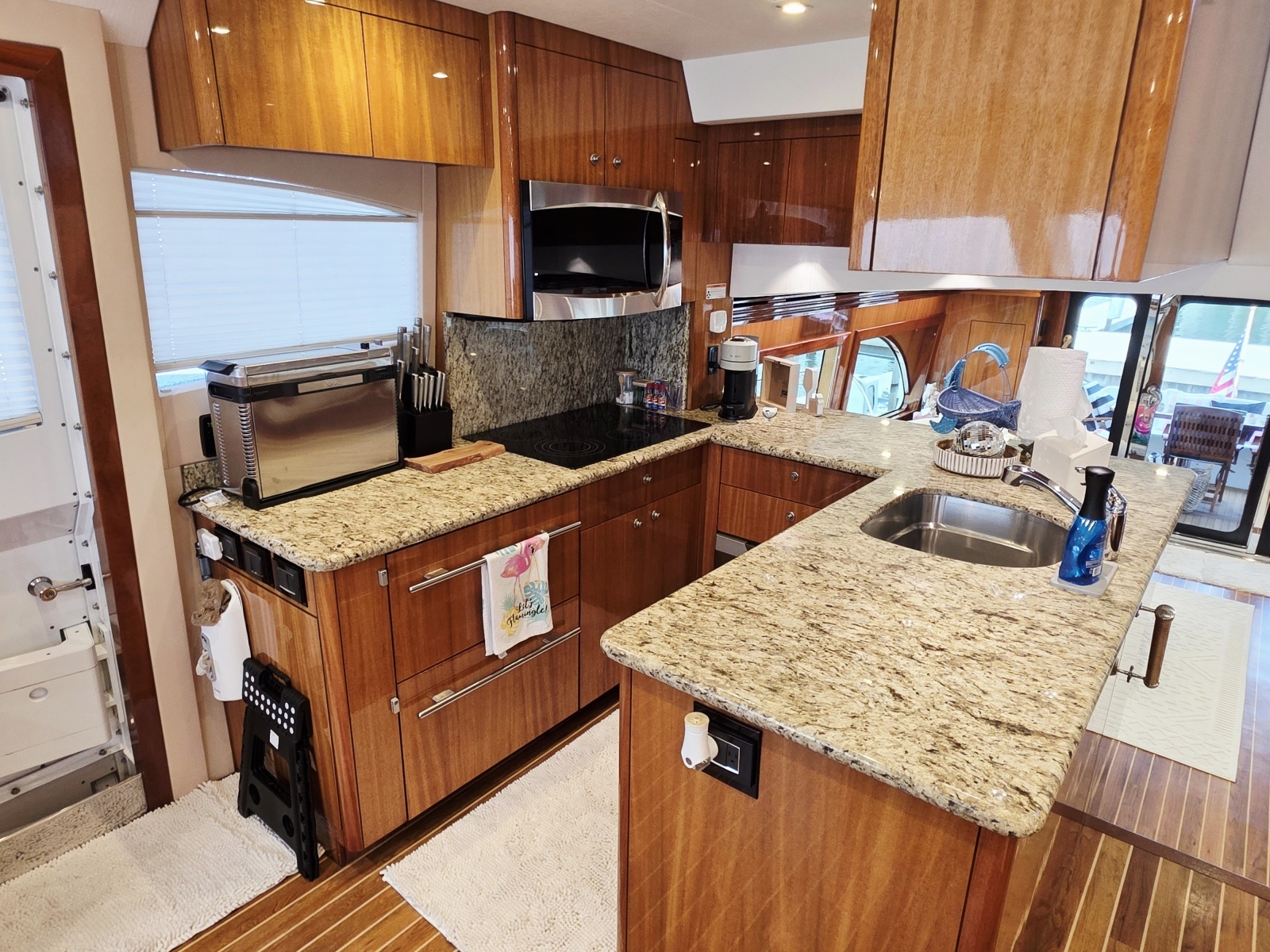 2008 Hatteras 