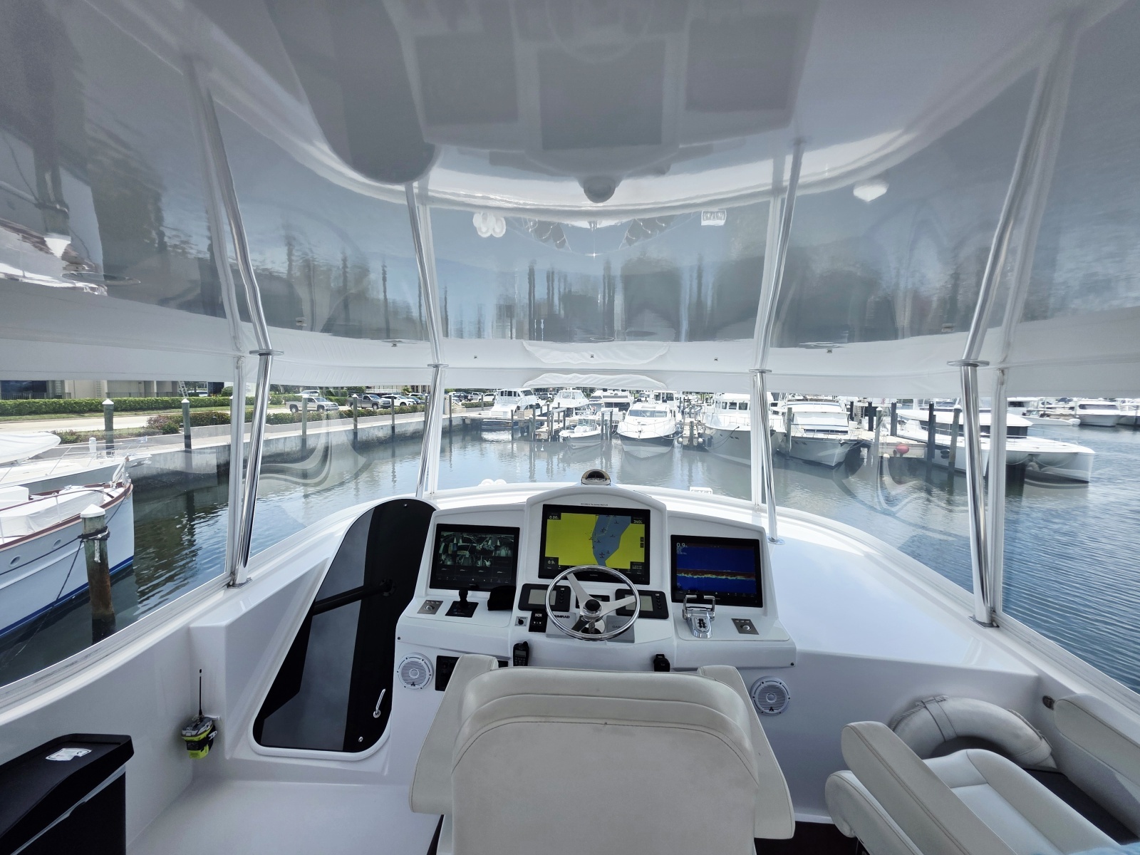 2008 Hatteras 