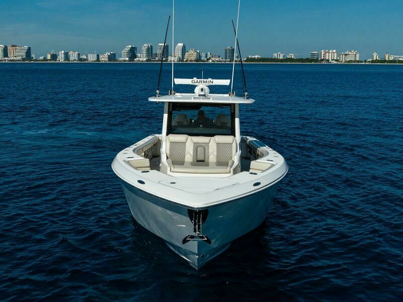 2021 Solace Center Console
