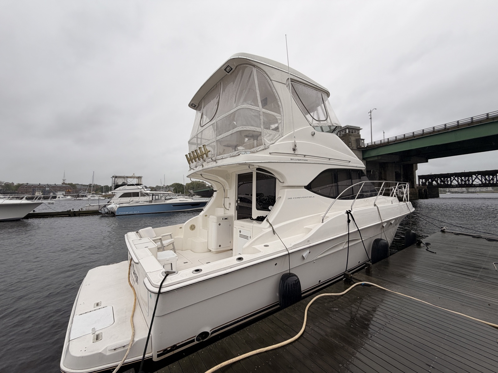 2006 Silverton 38 Convertible