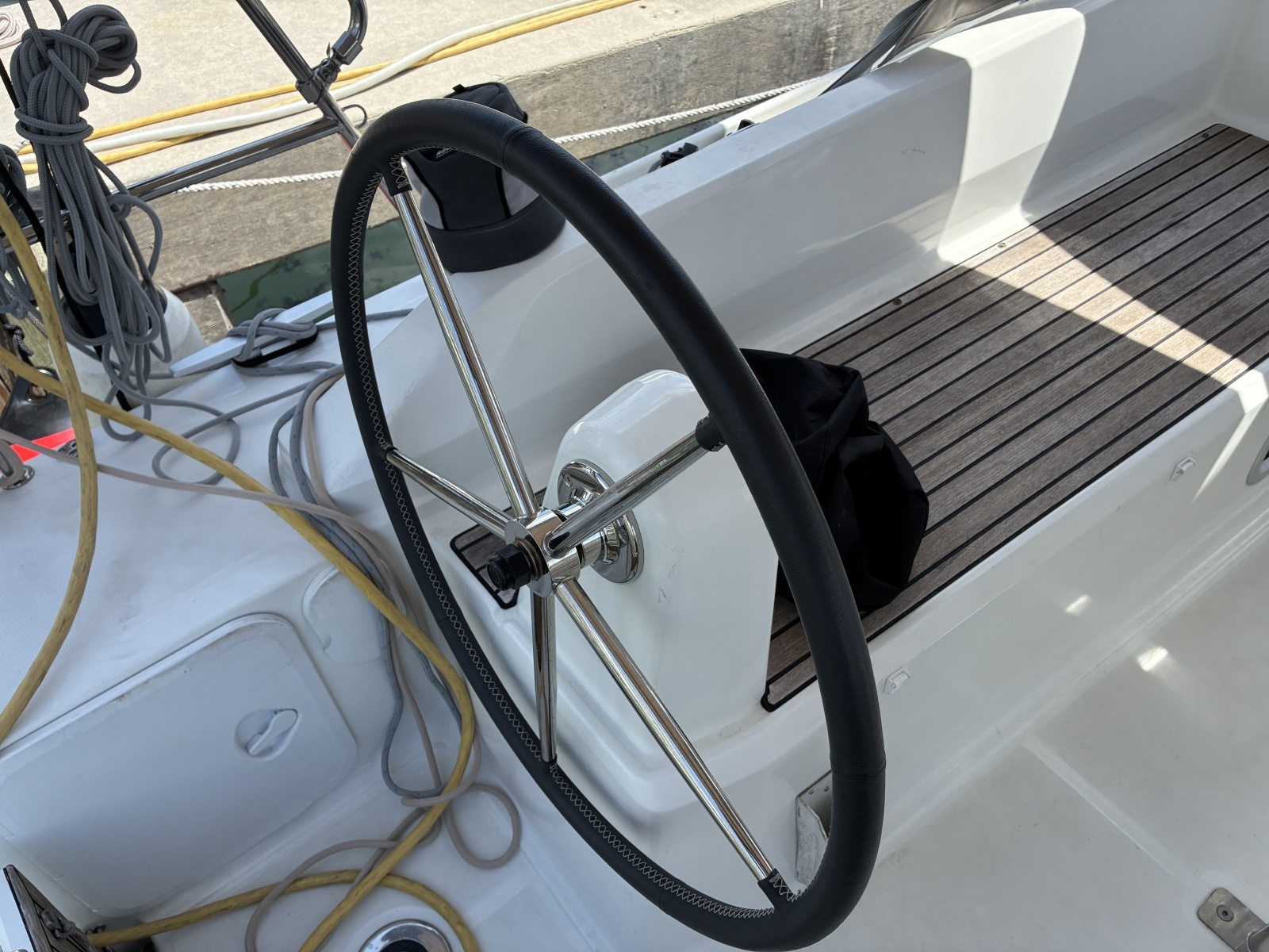 2024 Beneteau Oceanis 30.1