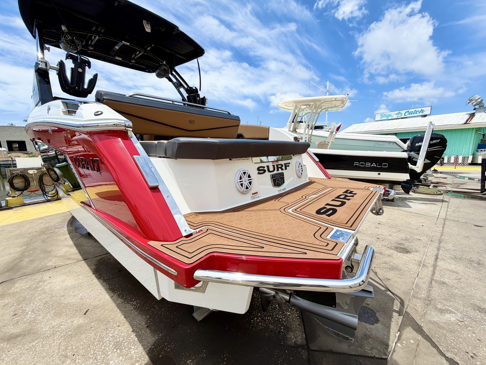 28ft Cobalt Yacht For Sale