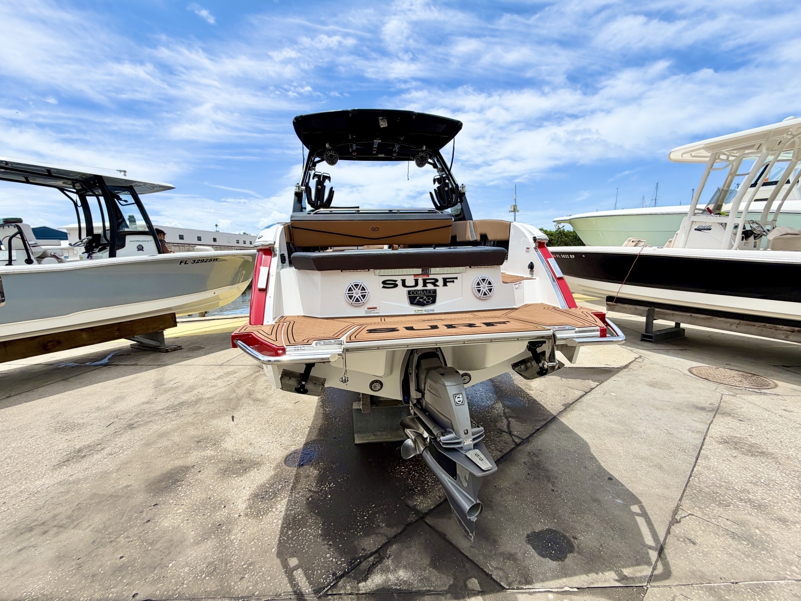 28ft Cobalt Yacht For Sale
