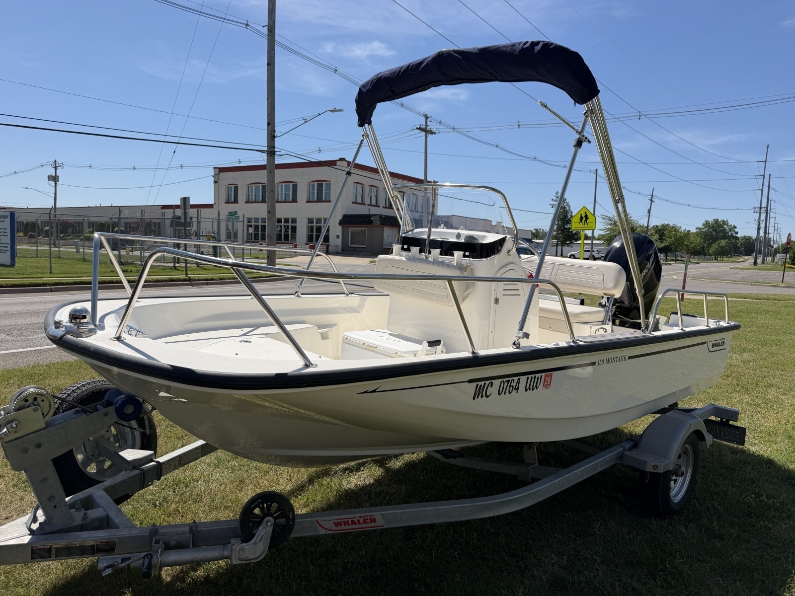 15ft Boston Whaler Yacht For Sale