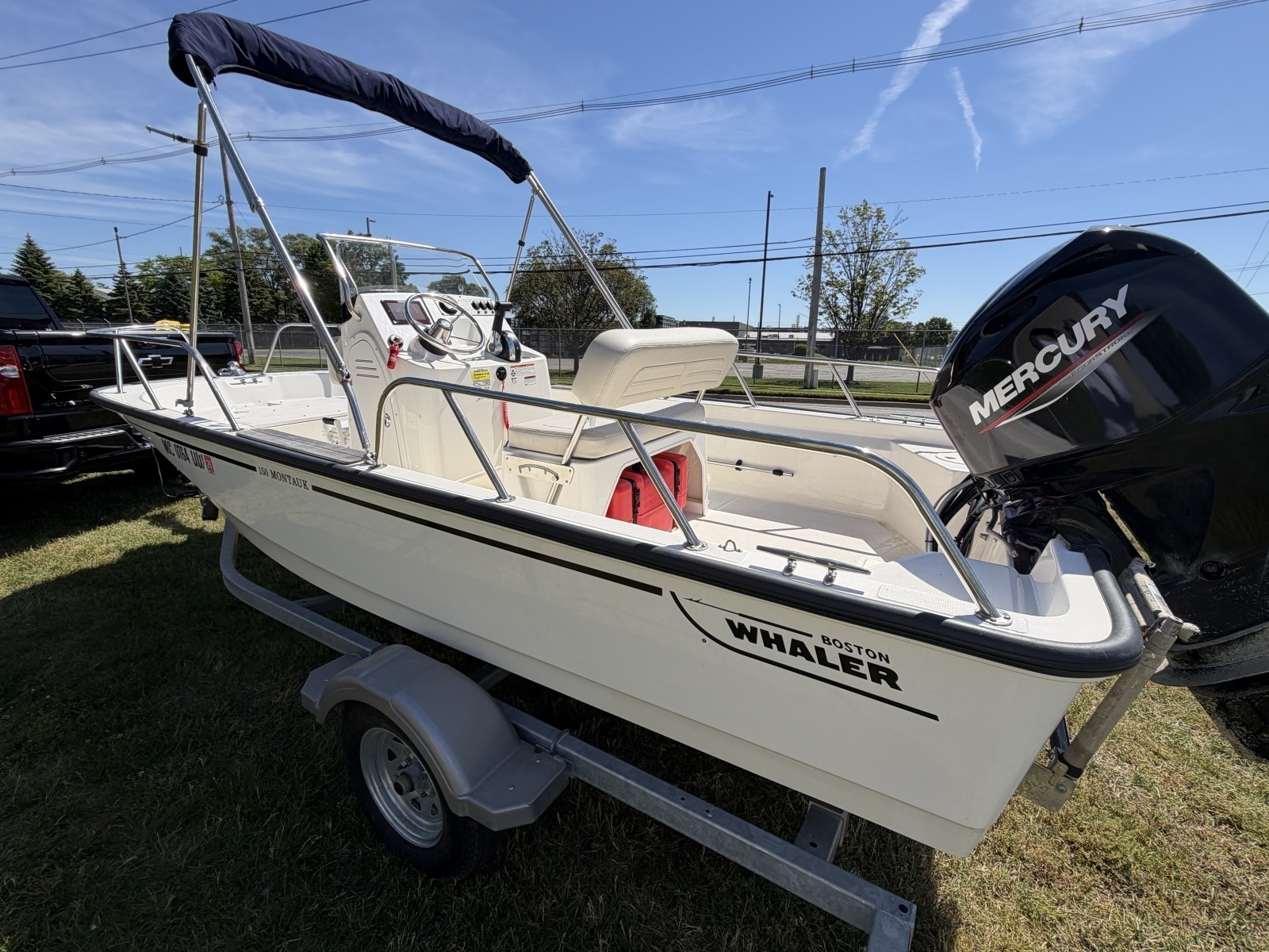 15ft Boston Whaler Yacht For Sale