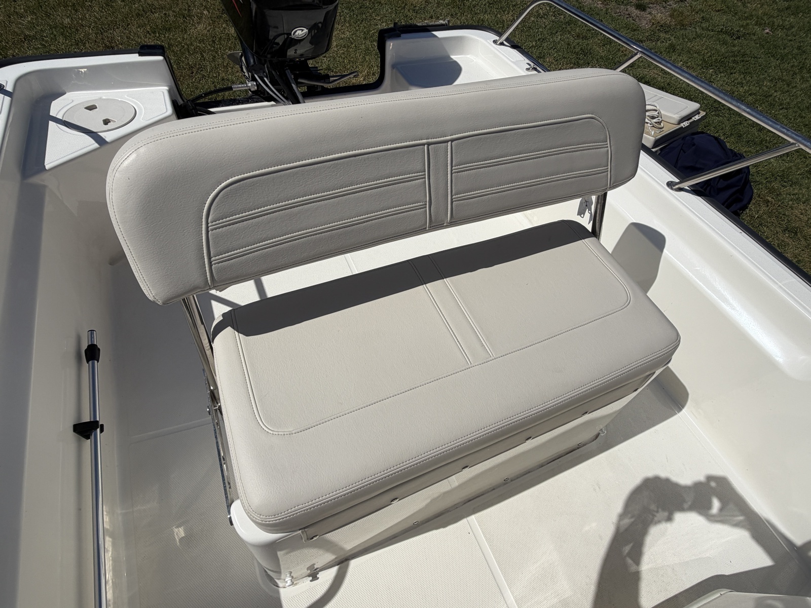 15ft Boston Whaler Yacht For Sale