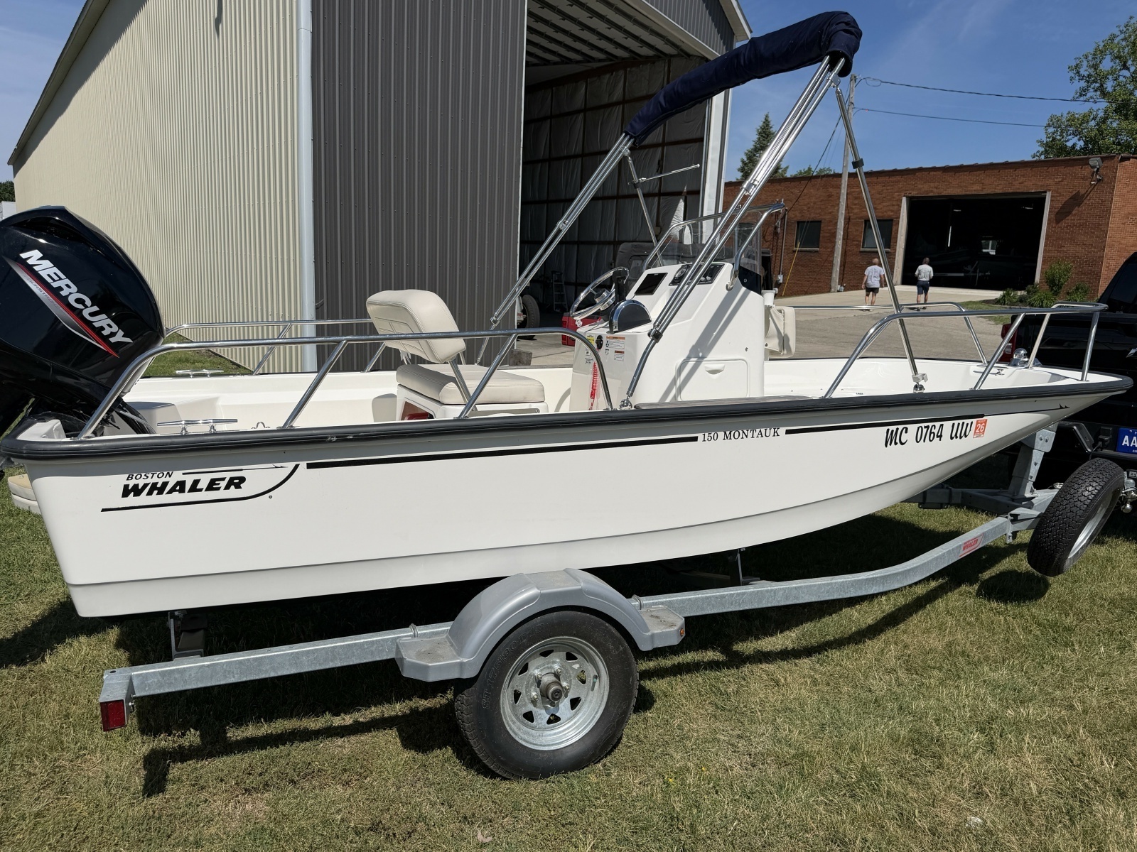 15ft Boston Whaler Yacht For Sale