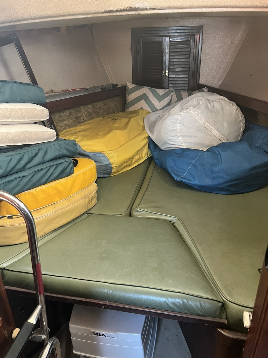 1968 CAL 34