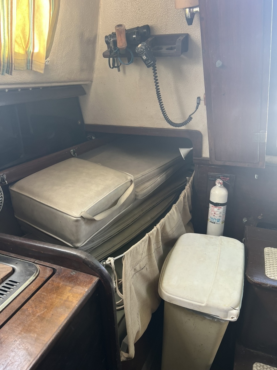 1968 CAL 34